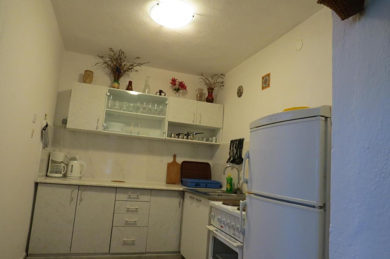 Apartments Feral 2 巴什卡沃达 外观 照片